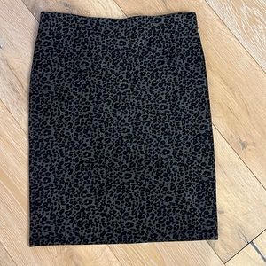 LOFT leopard print elastic waist skirt